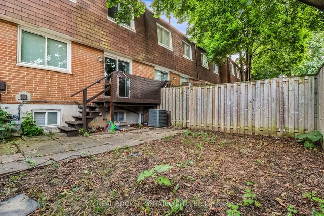 Additional property image - 7475 Goreway Dr Unit 58