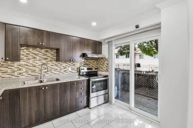 Additional property image - 7475 Goreway Dr Unit 58