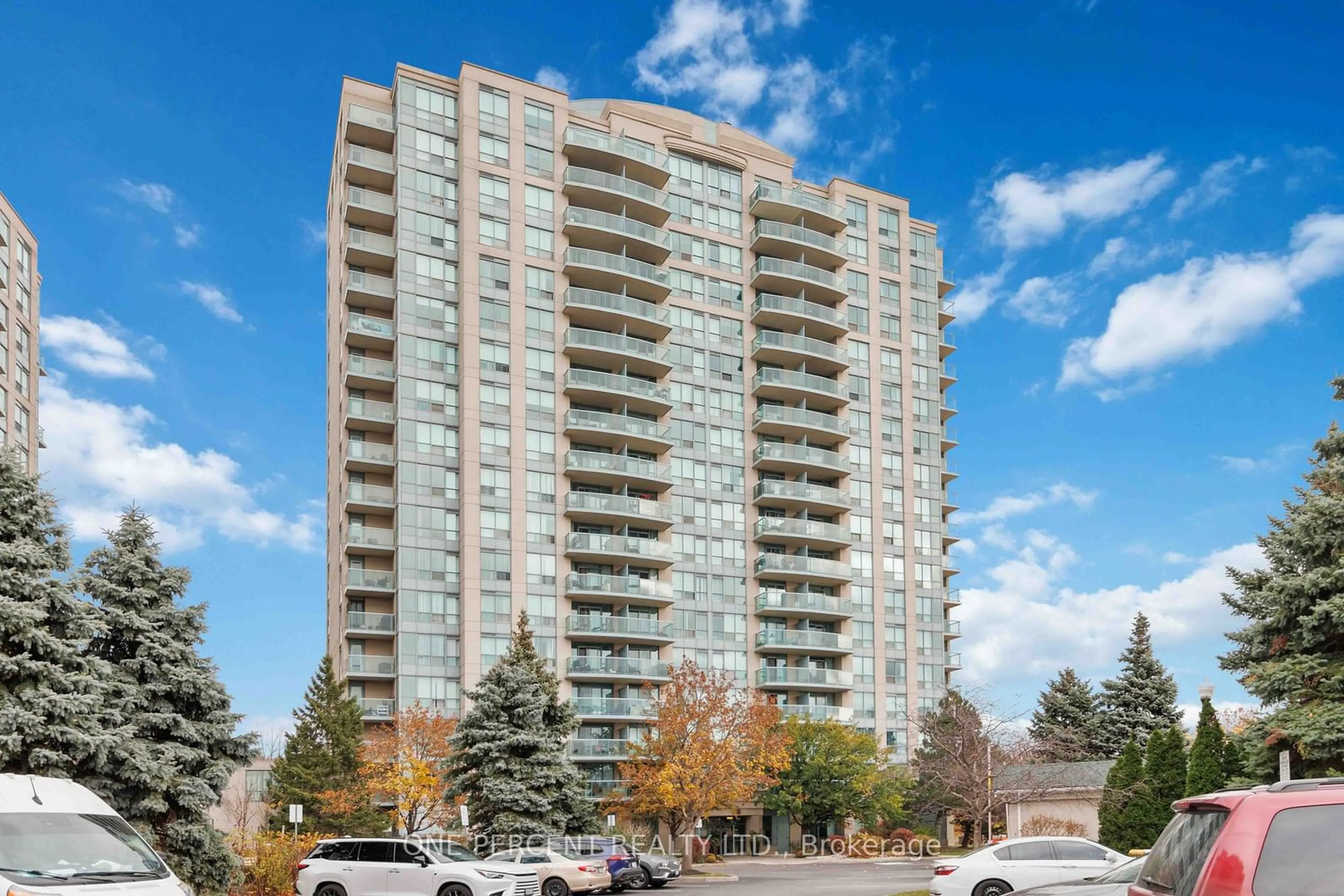 A pic from exterior of the house or condo, the front or back of building for 2545 Erin Centre Blvd #804, Mississauga Ontario L5M 6Z9