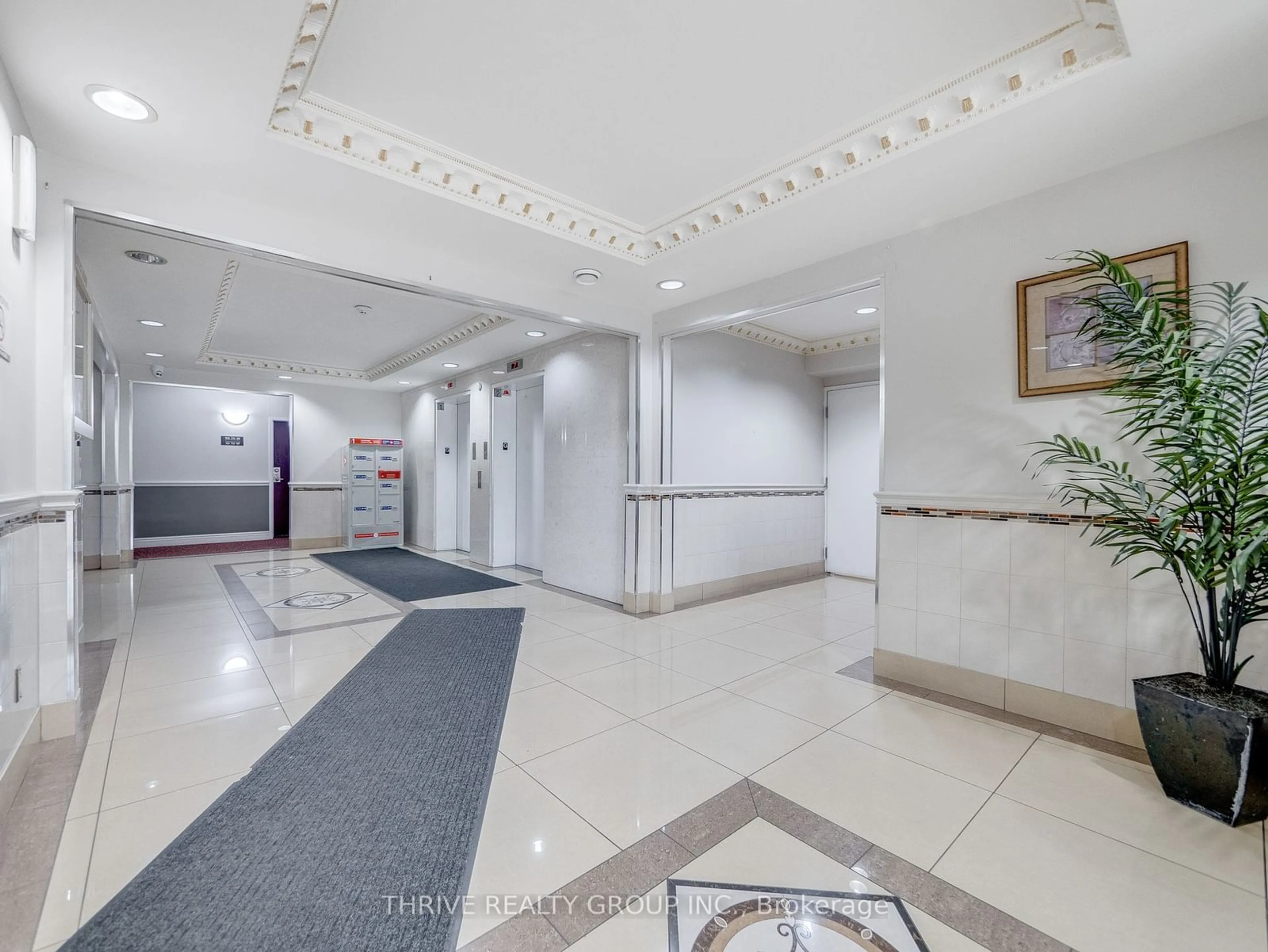 Indoor foyer, unknown floor for 7405 Goreway Dr #309, Mississauga Ontario L4T 0A3