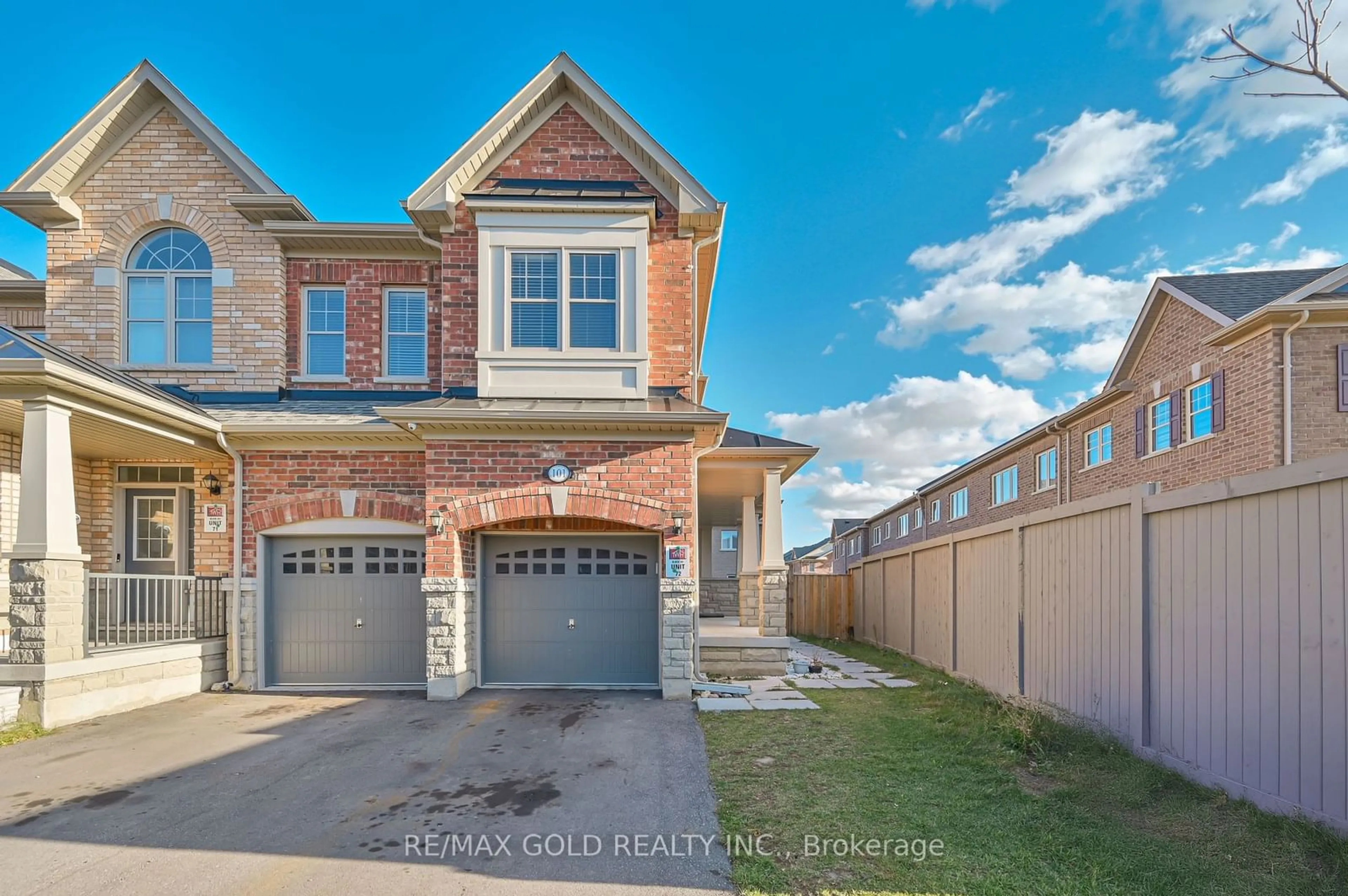 A pic from exterior of the house or condo, the street view for 101 Finegan Circ, Brampton Ontario L7A 4Z9