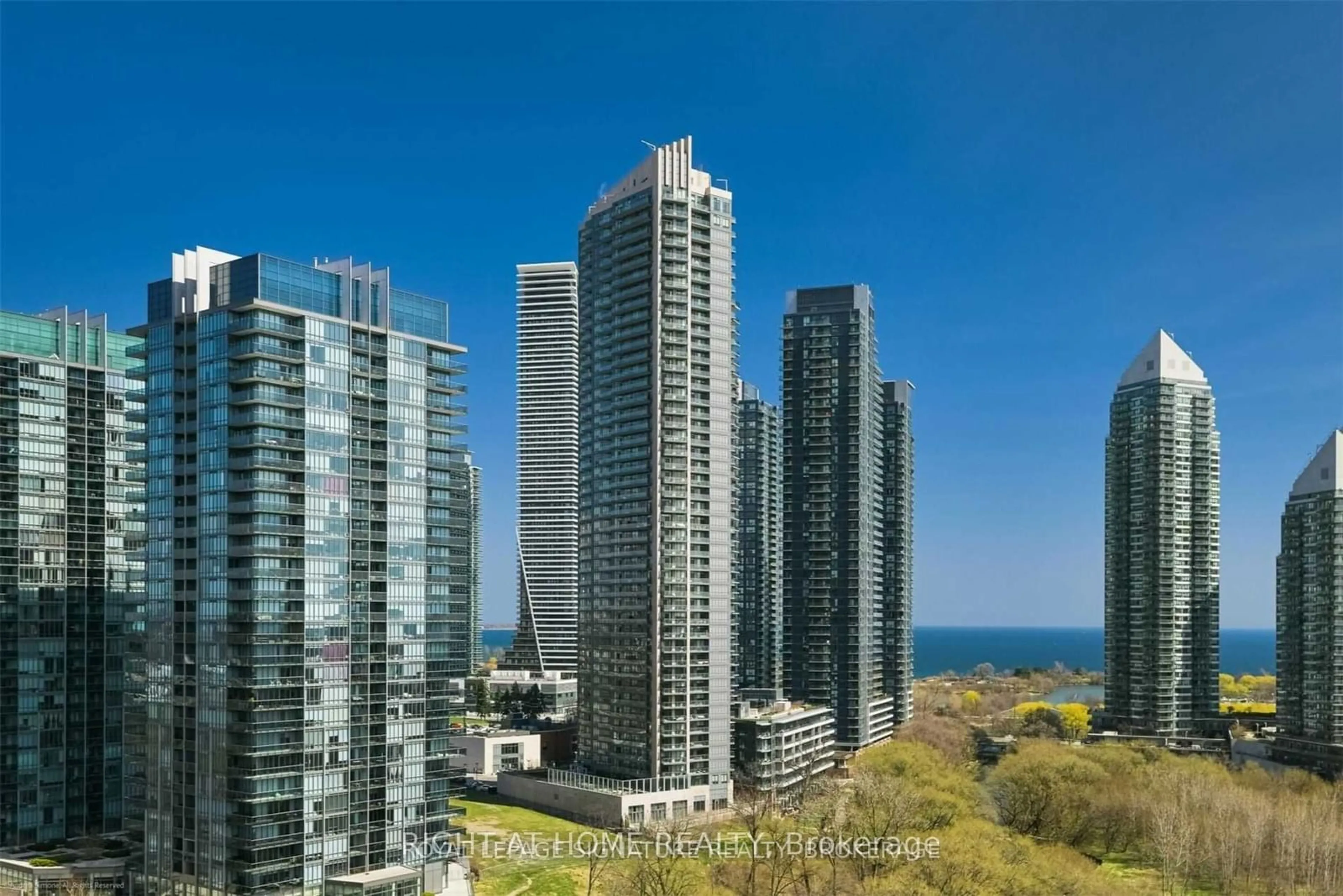 A pic from exterior of the house or condo, the view of city buildings for 36 Park Lawn Rd #305, Toronto Ontario M8V 0E5