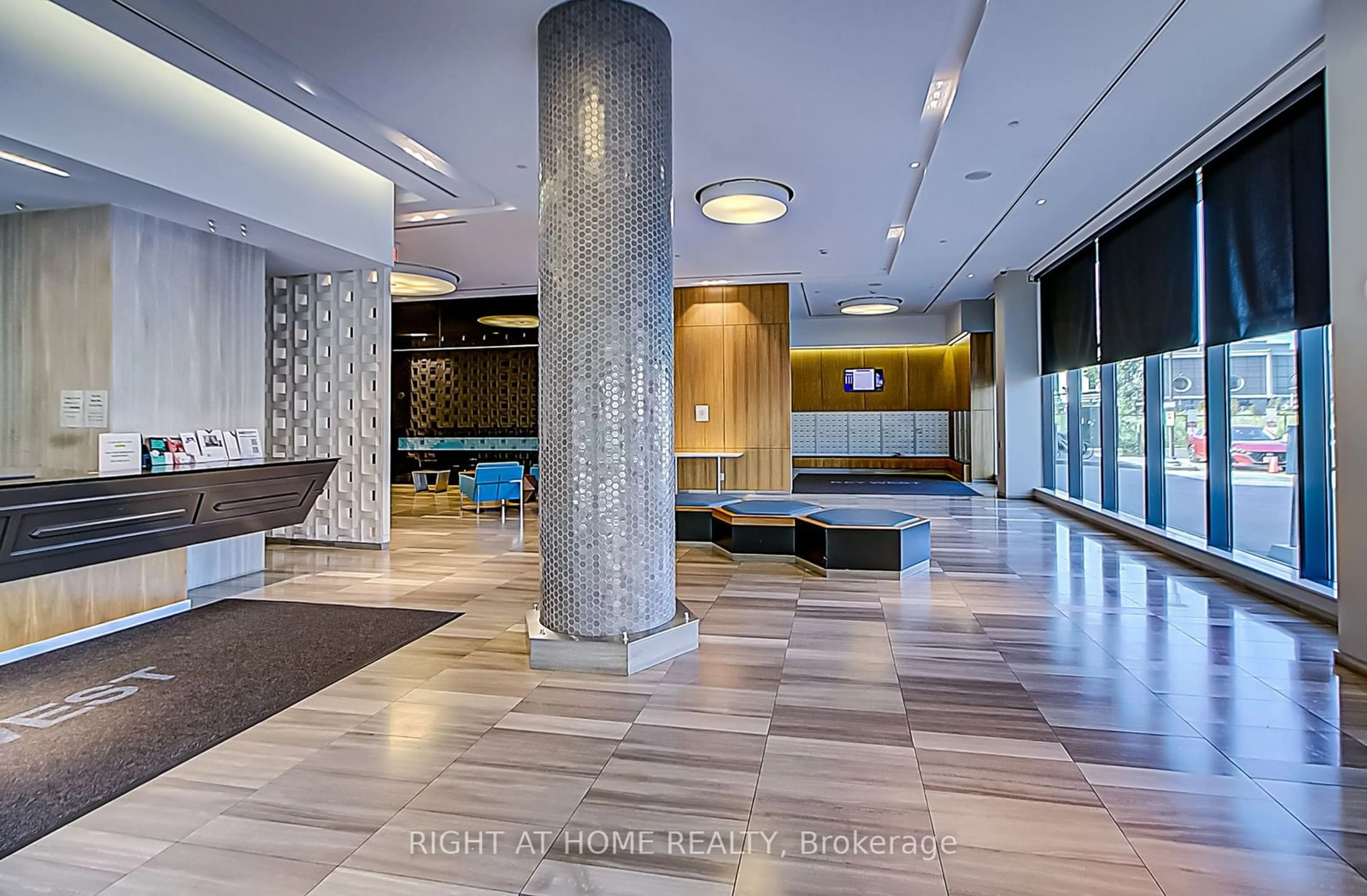 Indoor lobby, ceramic floors for 36 Park Lawn Rd #305, Toronto Ontario M8V 0E5