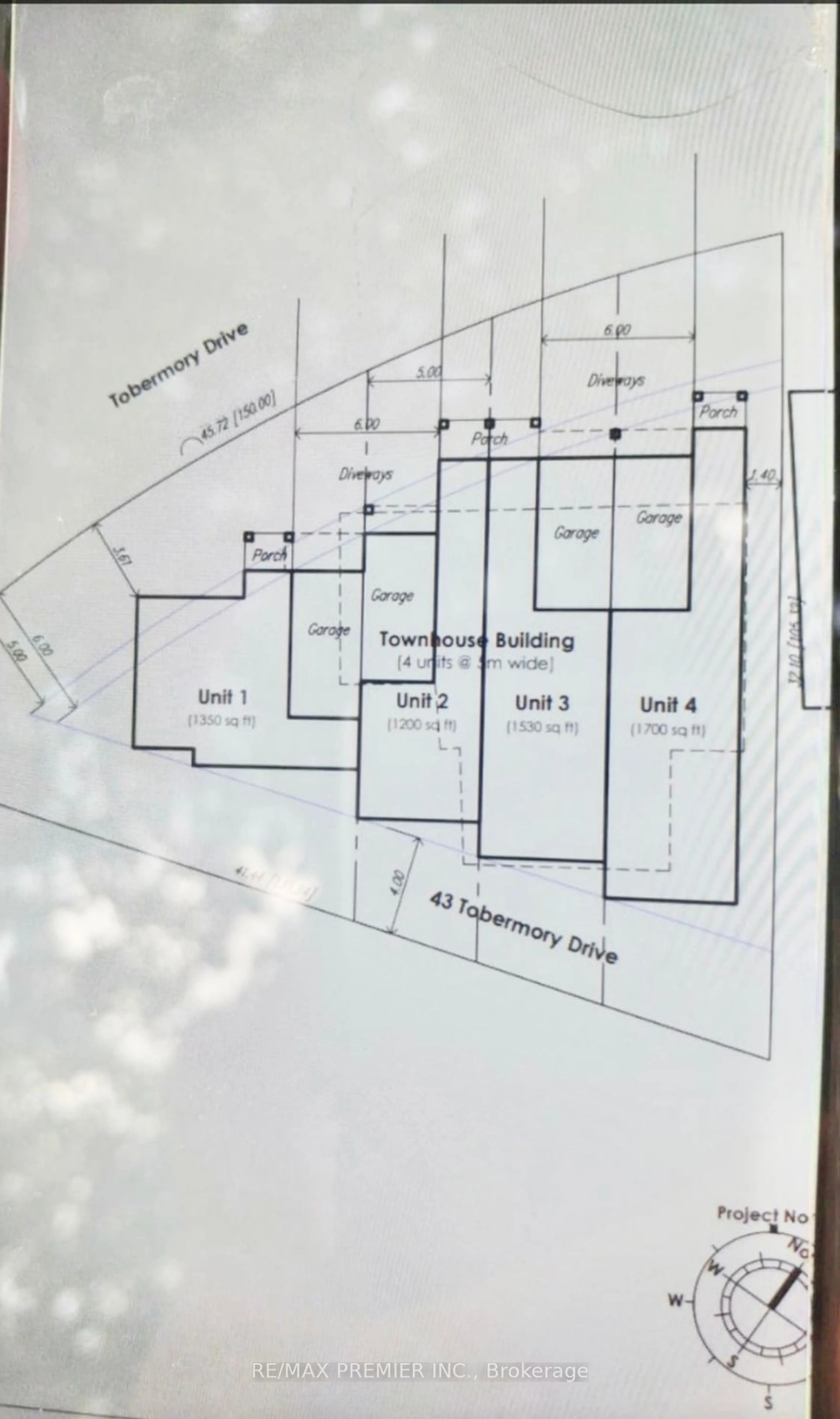 Floor plan for 43 Tobermory Dr, Toronto Ontario M3N 2R4