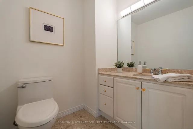 Additional property image - 1 Aberfoyle Cres Unit PH03