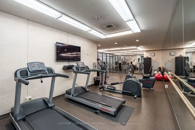 Additional property image - 1 Aberfoyle Cres Unit PH03