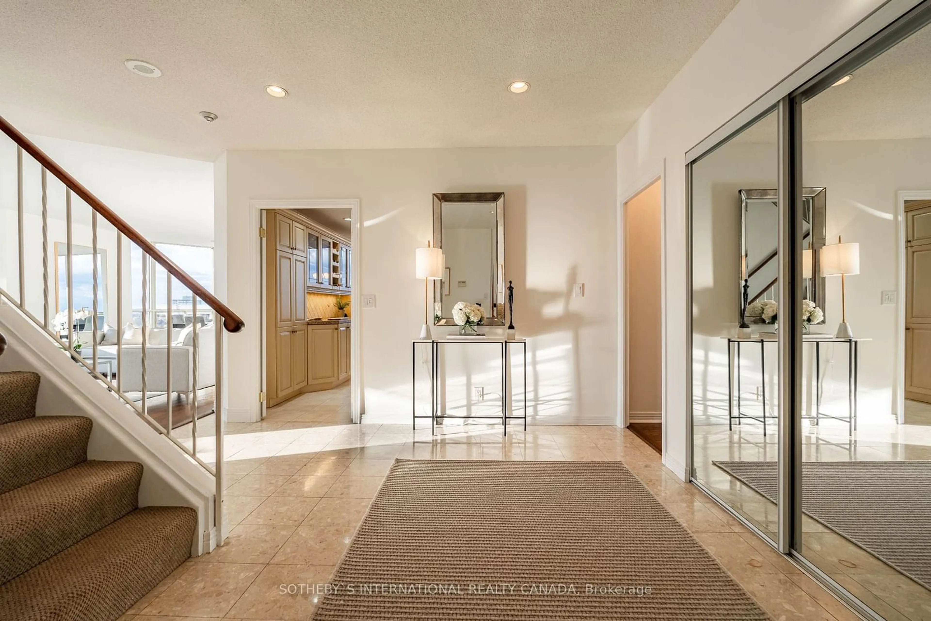 Indoor entryway, wood floors for 1 Aberfoyle Cres #PH03, Toronto Ontario M8X 2X8