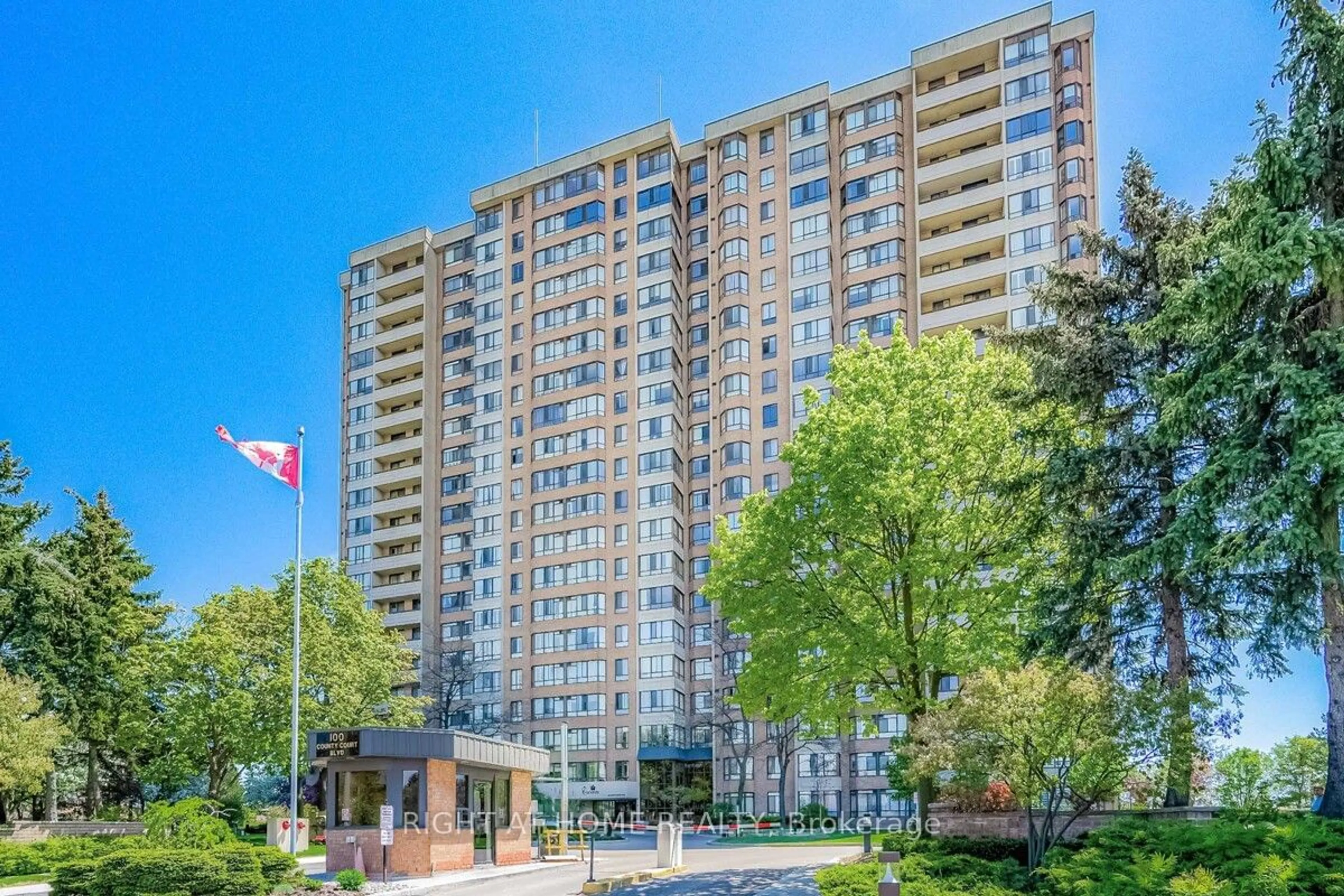 A pic from exterior of the house or condo, the front or back of building for 100 County Court Blvd #610, Brampton Ontario L6W 3X1