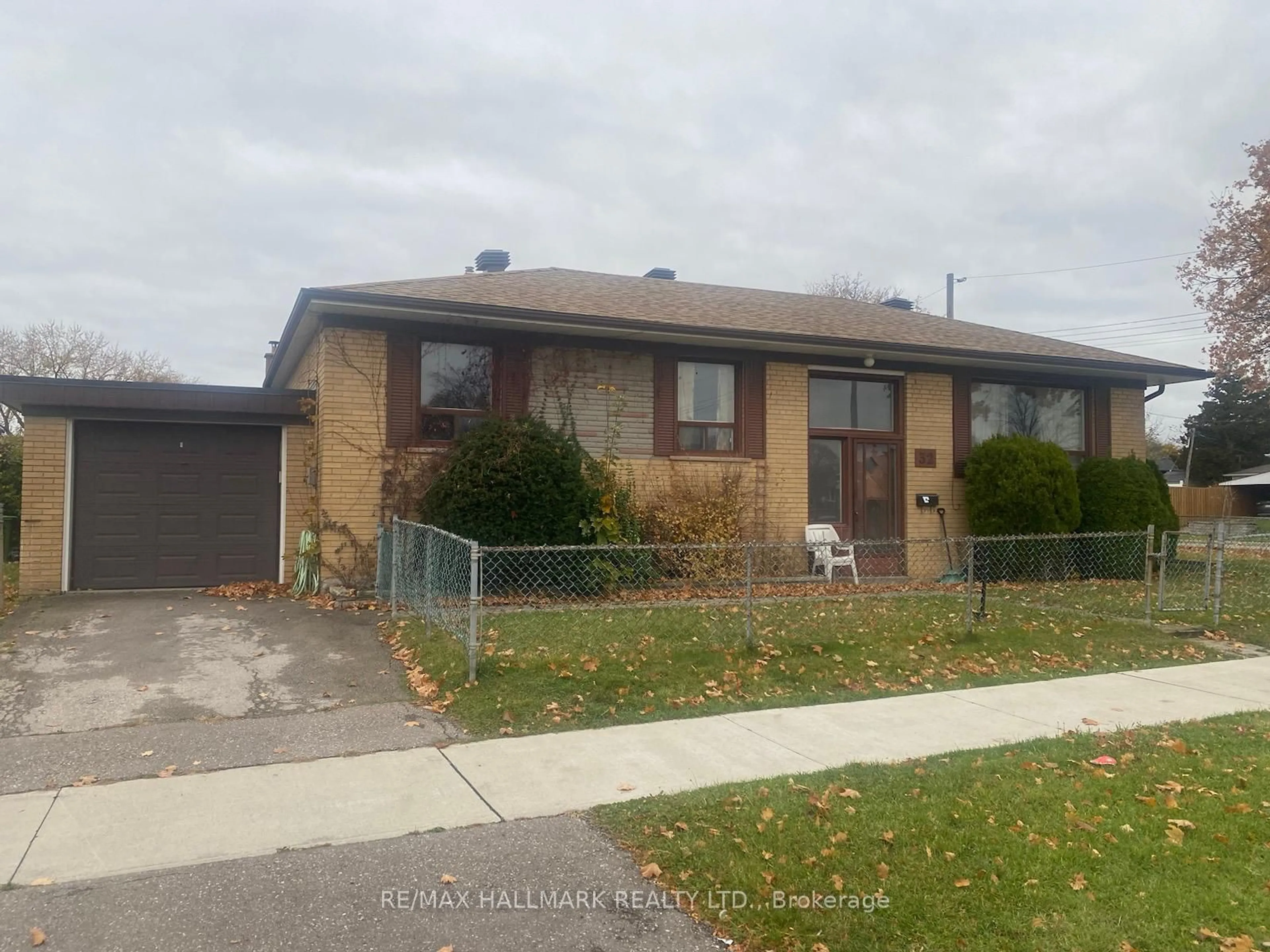 Frontside or backside of a home, the street view for 32 jeffcoat Dr, Toronto Ontario M9W 3B5