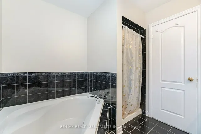 Additional property image - 9 Whitewash Way