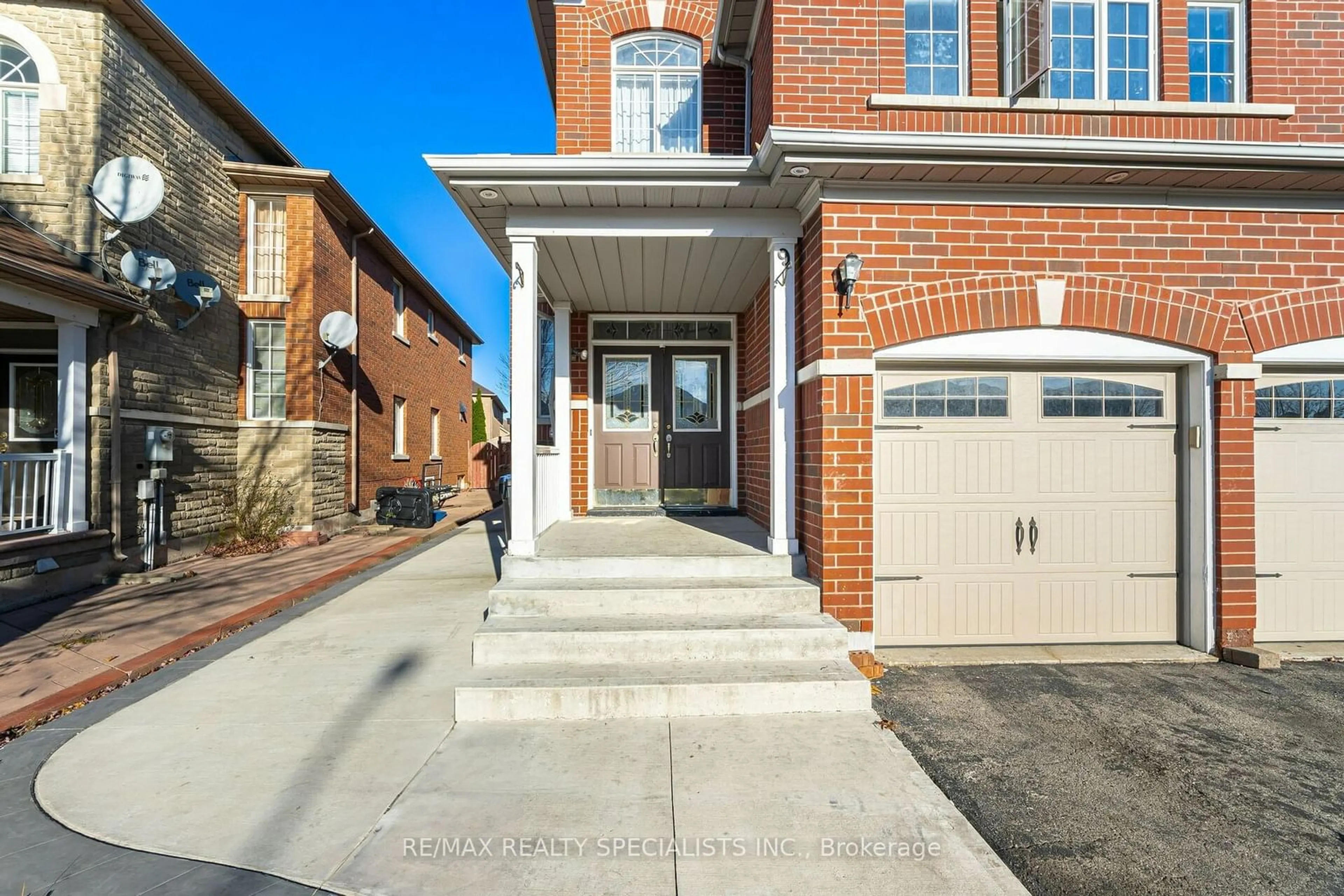 Home with brick exterior material for 9 Whitewash Way, Brampton Ontario L6X 4T3