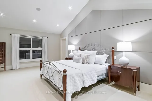 Additional property image - 1414 Amber Cres