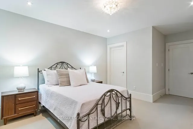 Additional property image - 1414 Amber Cres