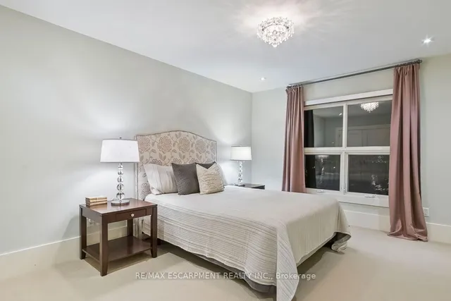 Additional property image - 1414 Amber Cres