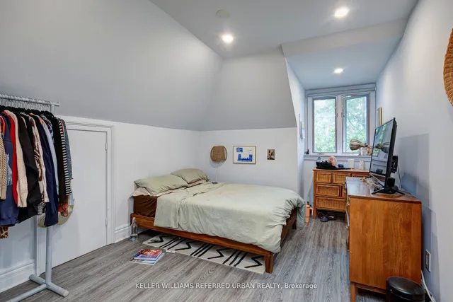 Additional property image - 42 High Park Blvd