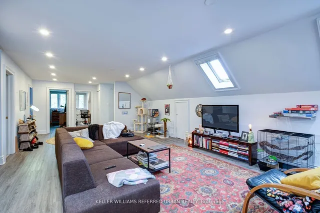 Additional property image - 42 High Park Blvd