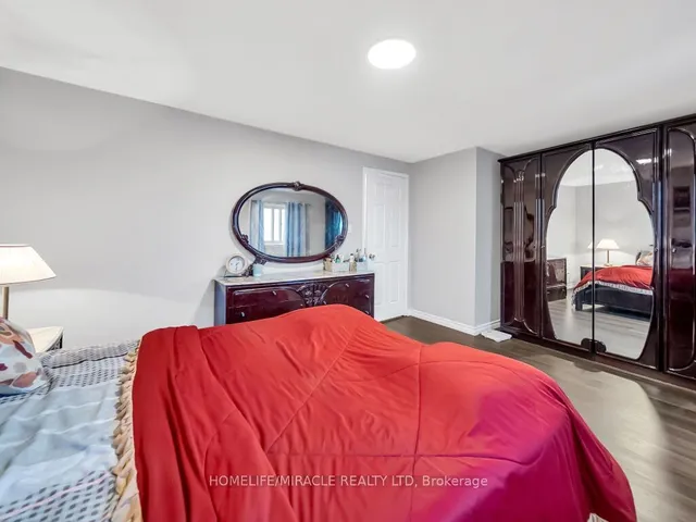 Additional property image - 24 Franklin Crt Unit 3
