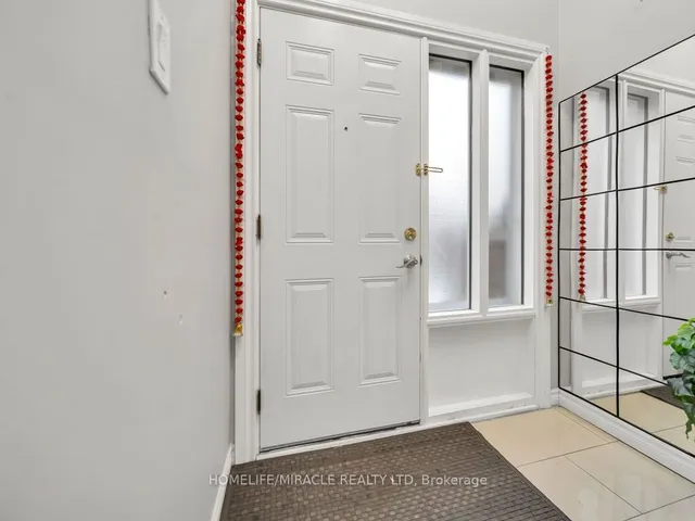 Additional property image - 24 Franklin Crt Unit 3