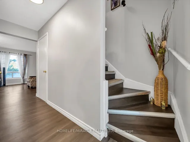 Additional property image - 24 Franklin Crt Unit 3