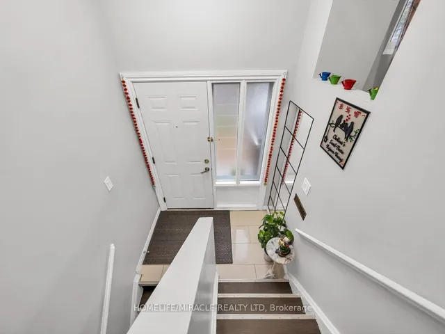 Additional property image - 24 Franklin Crt Unit 3