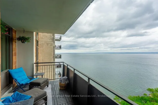 Additional property image - 5250 LAKESHORE Rd Unit 1504