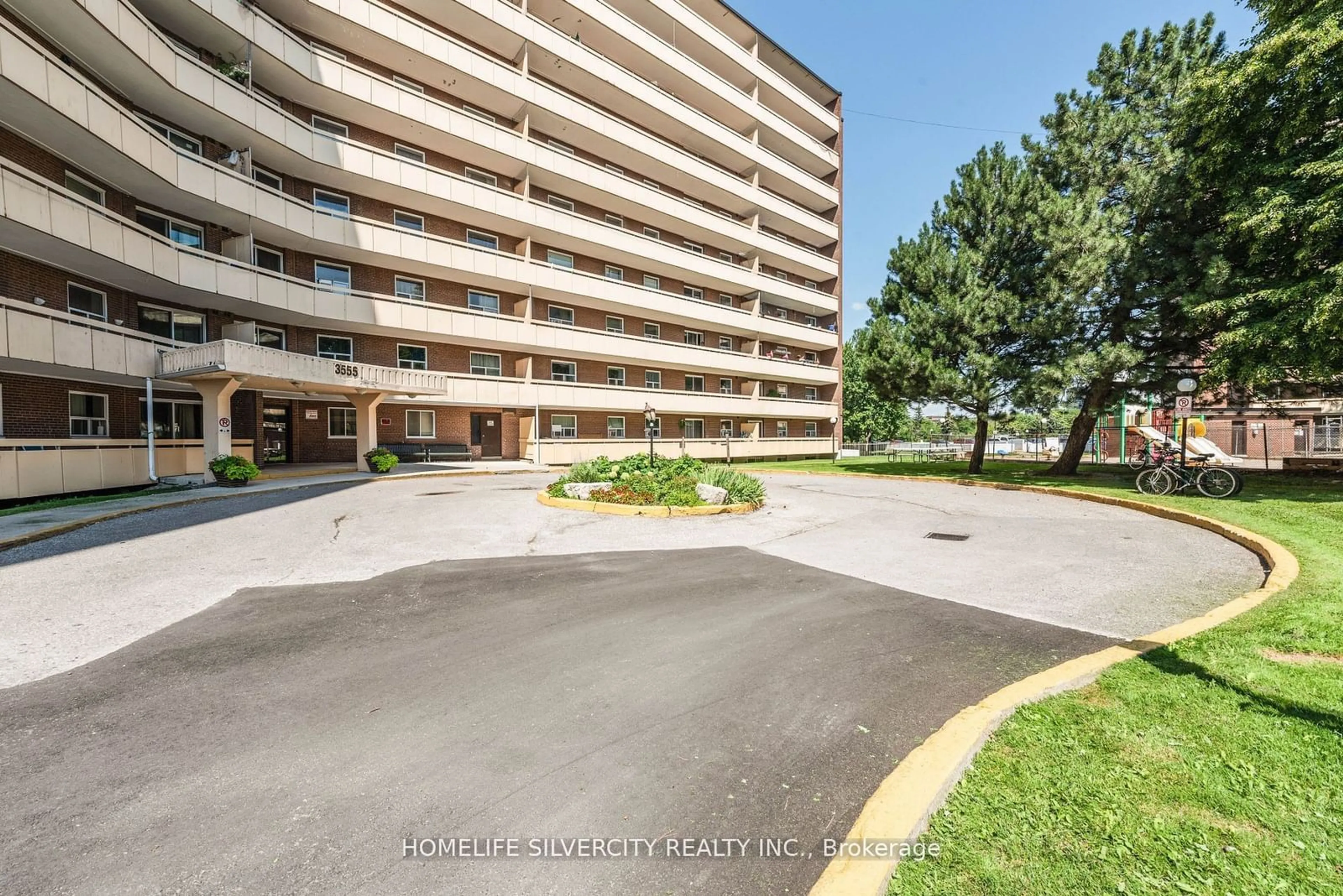 A pic from exterior of the house or condo, the street view for 3555 Derry Rd #605, Mississauga Ontario L4T 1B2