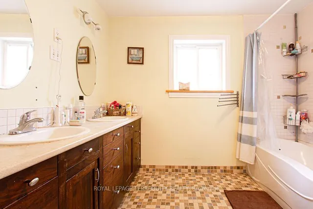 Additional property image - 12 Chauncey Ave