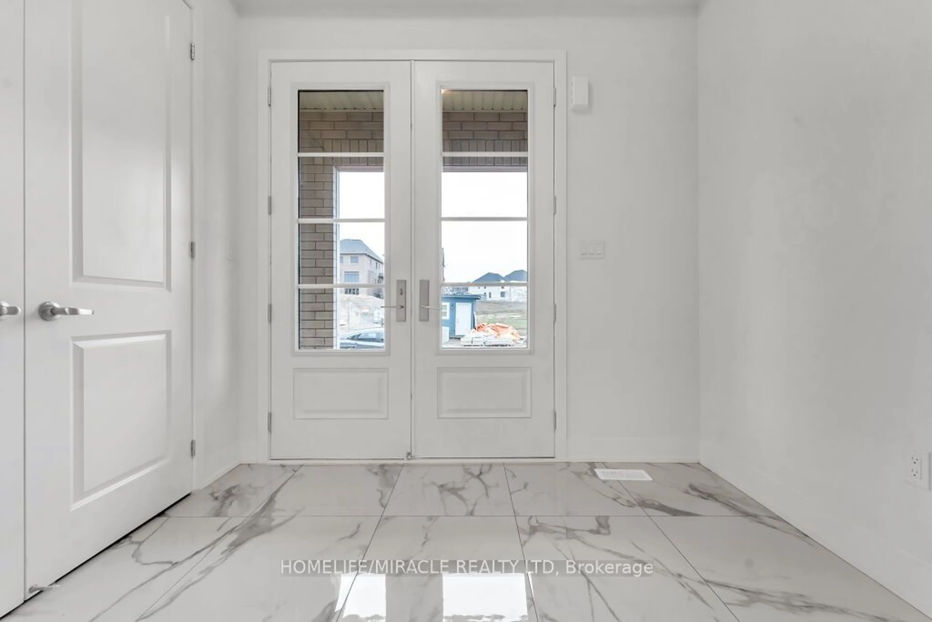 Indoor entryway, wood floors for 13 James Walker Ave, Caledon Ontario L7C 4M9