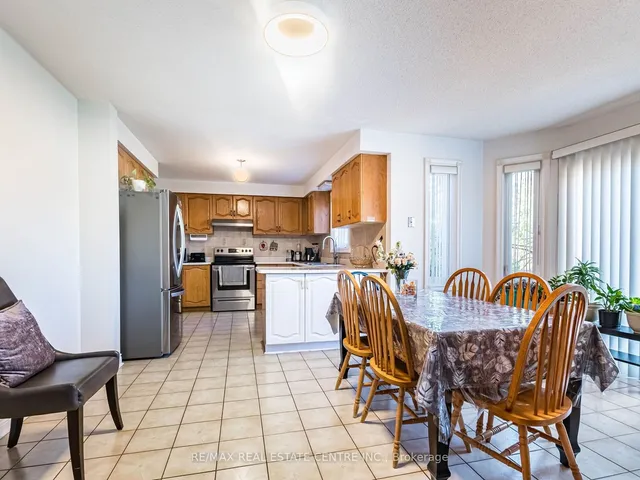 Additional image 31 of 433 Silverthorne Cres