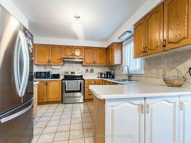 Additional image 30 of 433 Silverthorne Cres