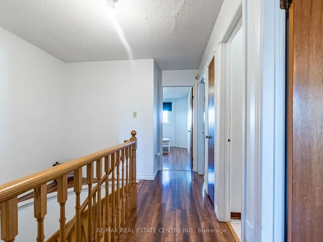 Additional image 24 of 433 Silverthorne Cres