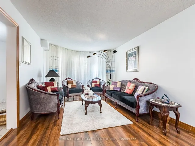 Additional image 34 of 433 Silverthorne Cres