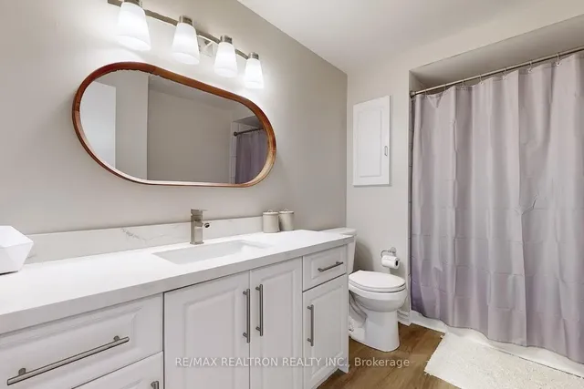 Additional property image - 5411 Lakeshore Rd Unit 2