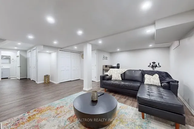 Additional property image - 5411 Lakeshore Rd Unit 2