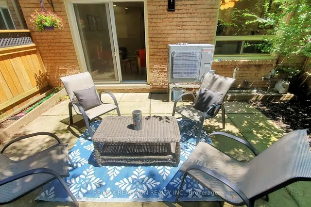 Additional property image - 5411 Lakeshore Rd Unit 2
