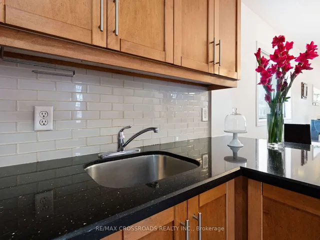 Additional property image - 92 Foxwell St