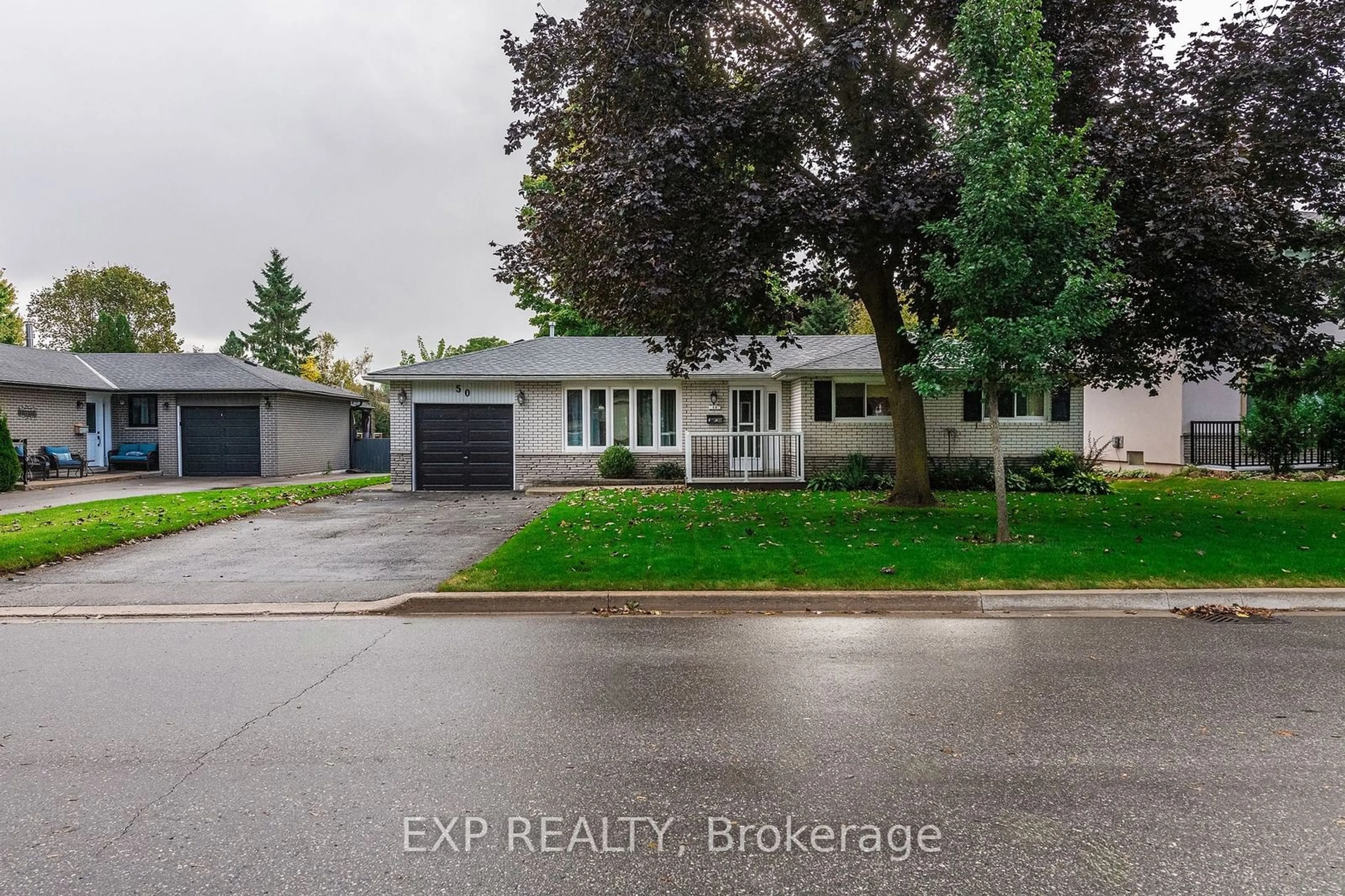 Frontside or backside of a home, the street view for 50 Parkview Dr, Orangeville Ontario L9W 1T3