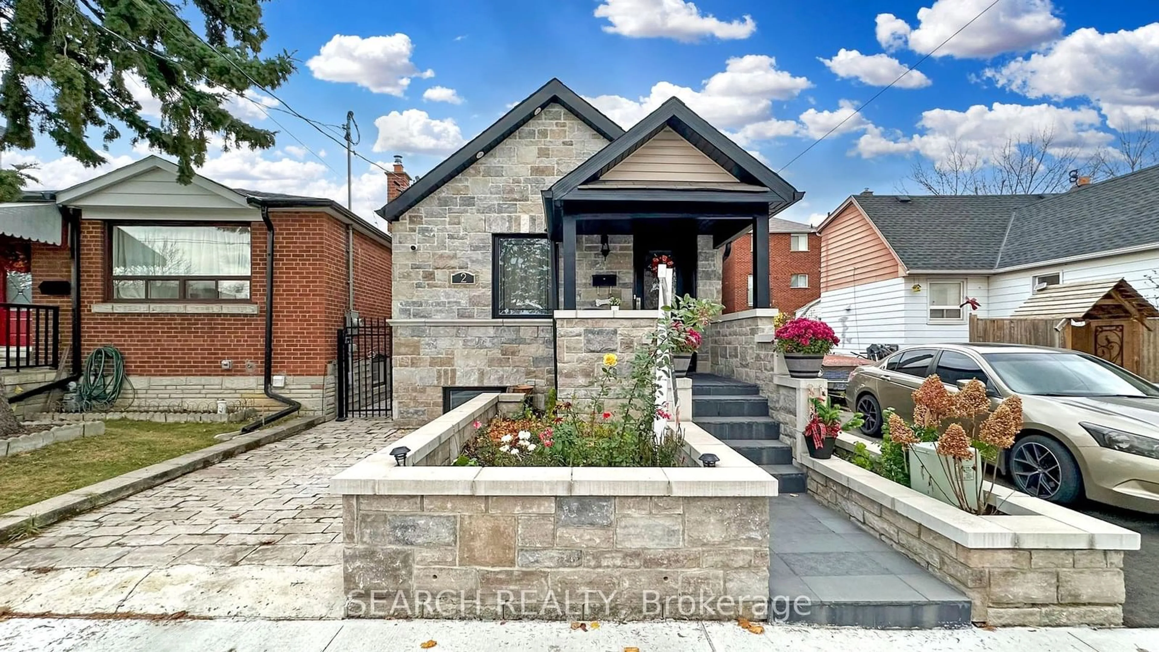 Home with brick exterior material for 2 Birch Tree Cres, Toronto Ontario M6M 2K8