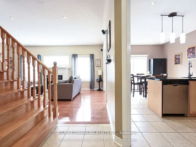Additional property image - 104 Masters Green Cres