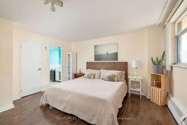 Additional property image - 5 Frith Rd Unit 201