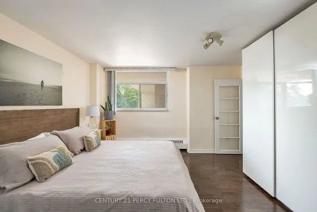 Additional property image - 5 Frith Rd Unit 201