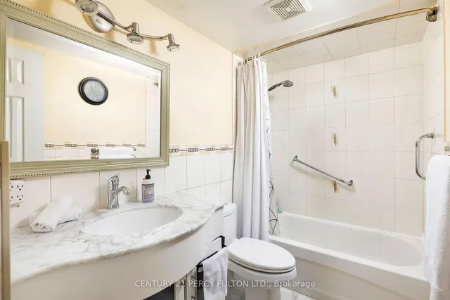 Additional property image - 5 Frith Rd Unit 201