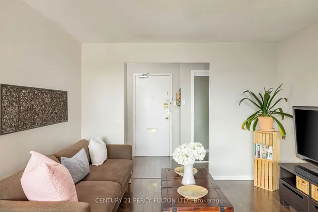 Additional property image - 5 Frith Rd Unit 201
