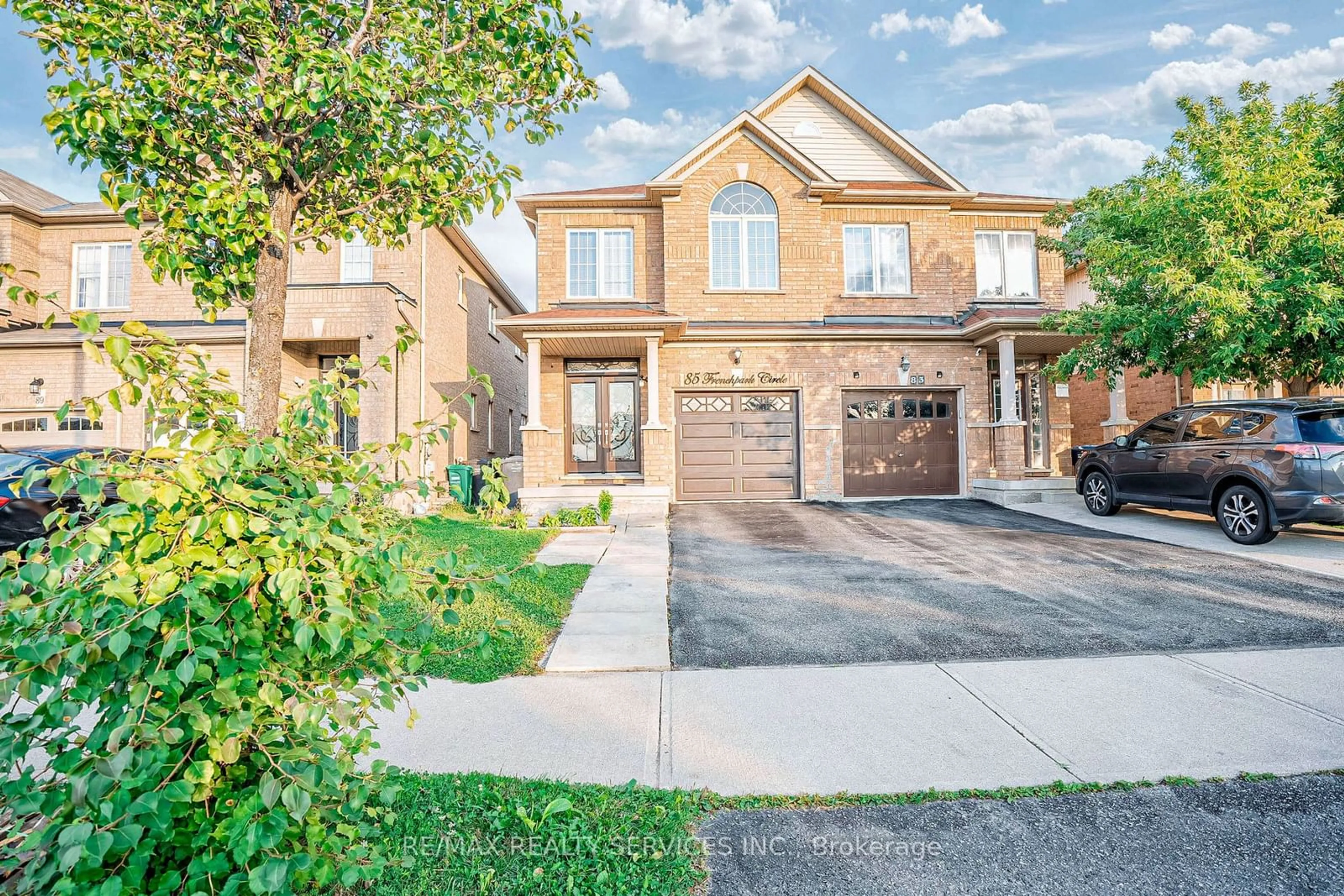 Home with brick exterior material for 85 Frenchpark Circ, Brampton Ontario L6X 0Y6