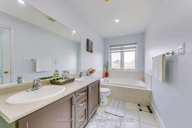 Additional property image - 63 Portrush Tr