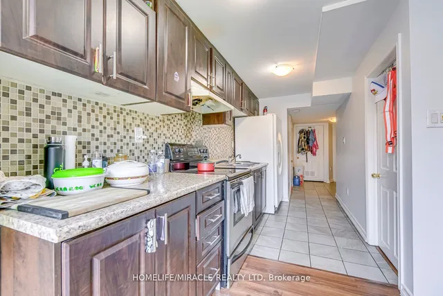 Additional property image - 63 Portrush Tr