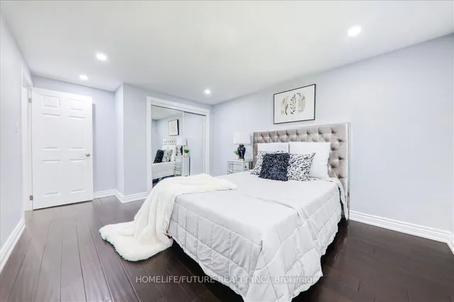 Additional property image - 43 Tamarisk Dr