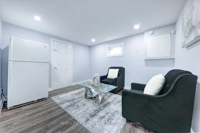 Additional property image - 43 Tamarisk Dr