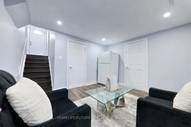 Additional property image - 43 Tamarisk Dr