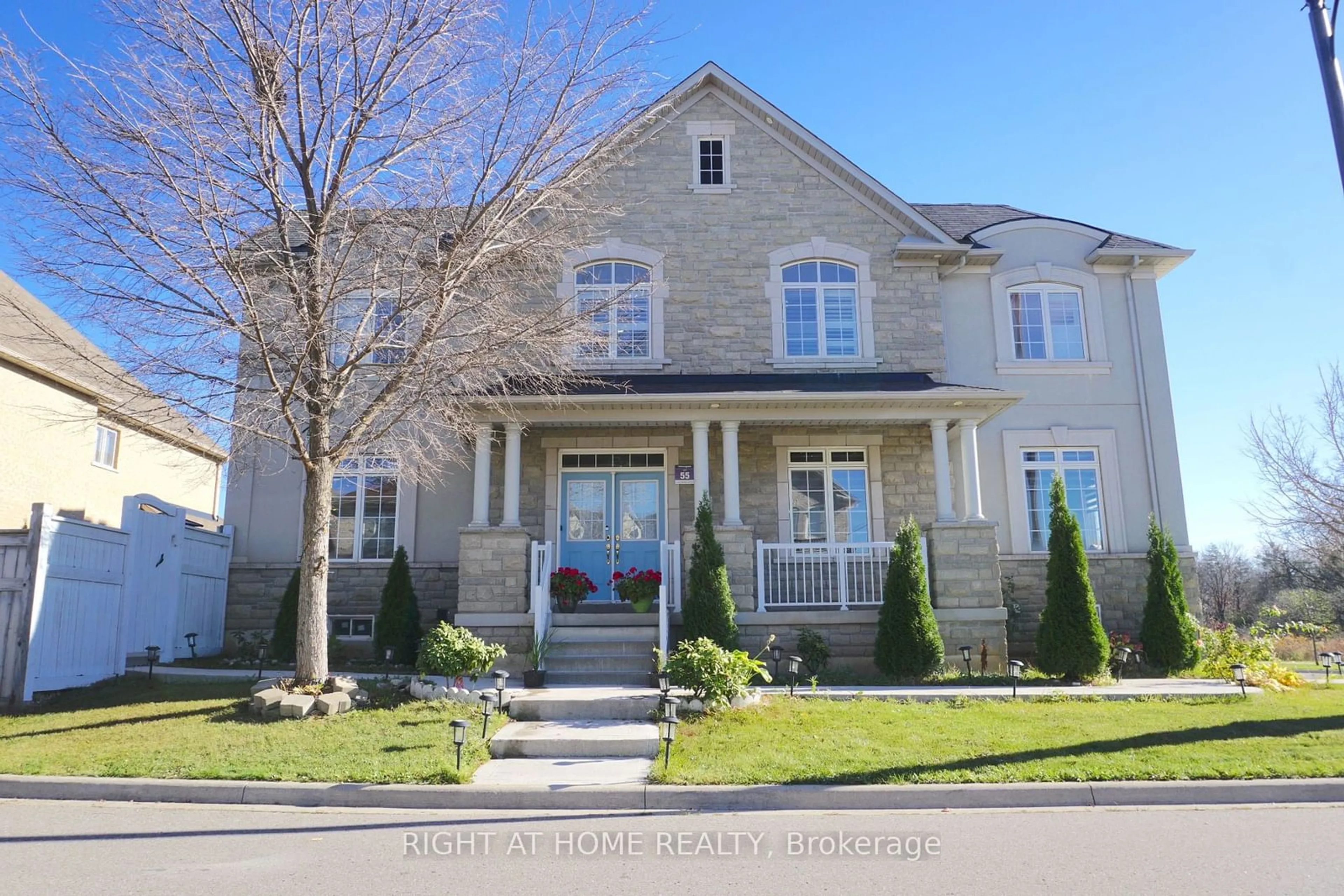 Frontside or backside of a home, the street view for 1 Sage Meadow Cres, Brampton Ontario L6Y 0Y1